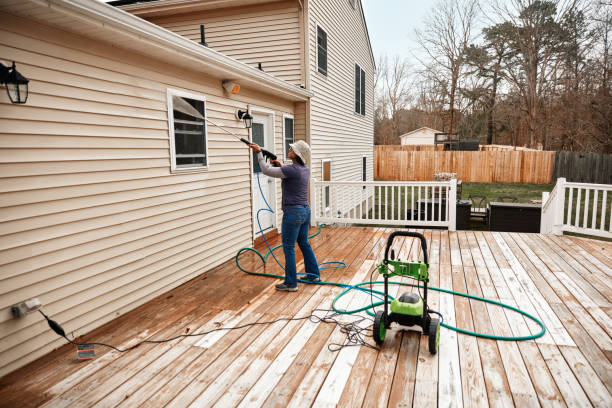 Pressure Washing Contractors in Lake Wazeecha, WI